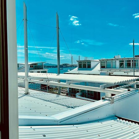 Waterfront Penthouse: Harbor View in Auckland's Heart Apartment Exterior photo